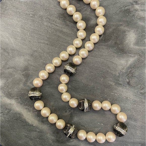 Vintage Givenchy Pearl Crystal Necklace - Picture 1 of 15